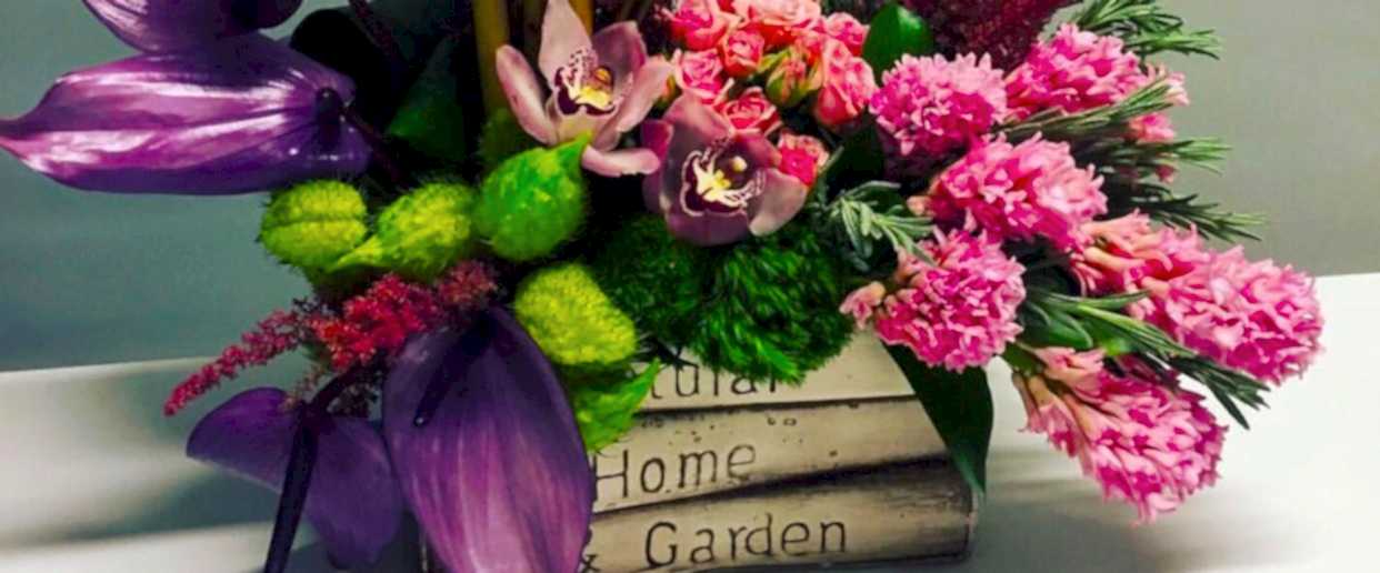 Güzelbahçe Çiçek Aranjman