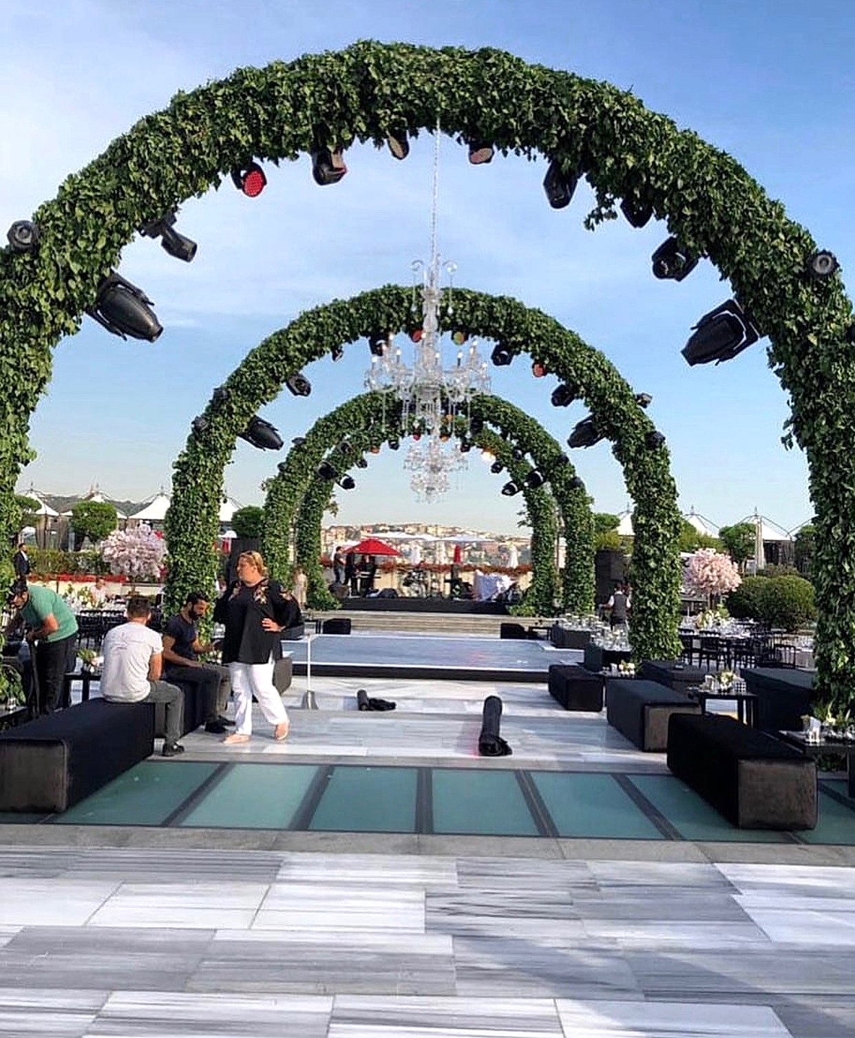 Gelinyolu Güzelbahçe Çiçek